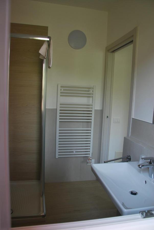 B&B Da Rosy Lazise Bagian luar foto