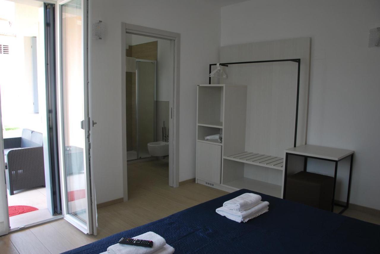 B&B Da Rosy Lazise Bagian luar foto